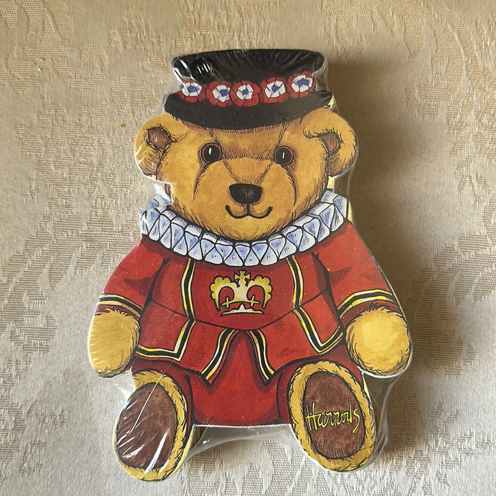 Harrods Knightsbridge die-cut Teddy Bear shaped paper pad, set of 3